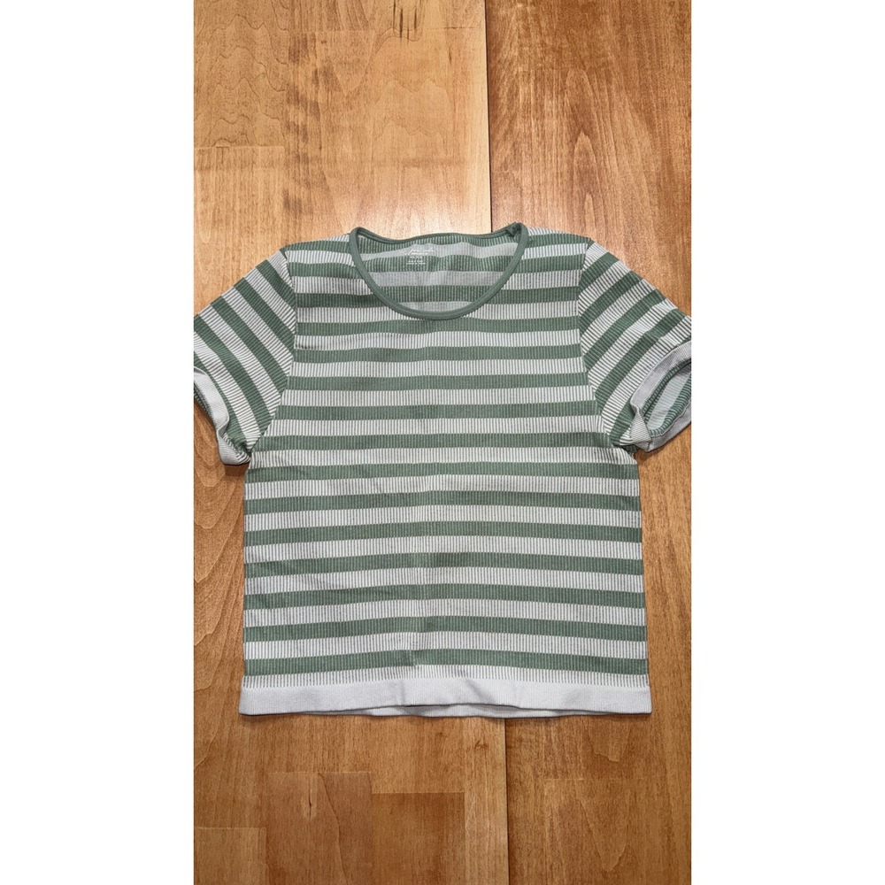 Out‎ From Under Urban Outfitters Green Striped Seamless Ribbed Crop Top ML